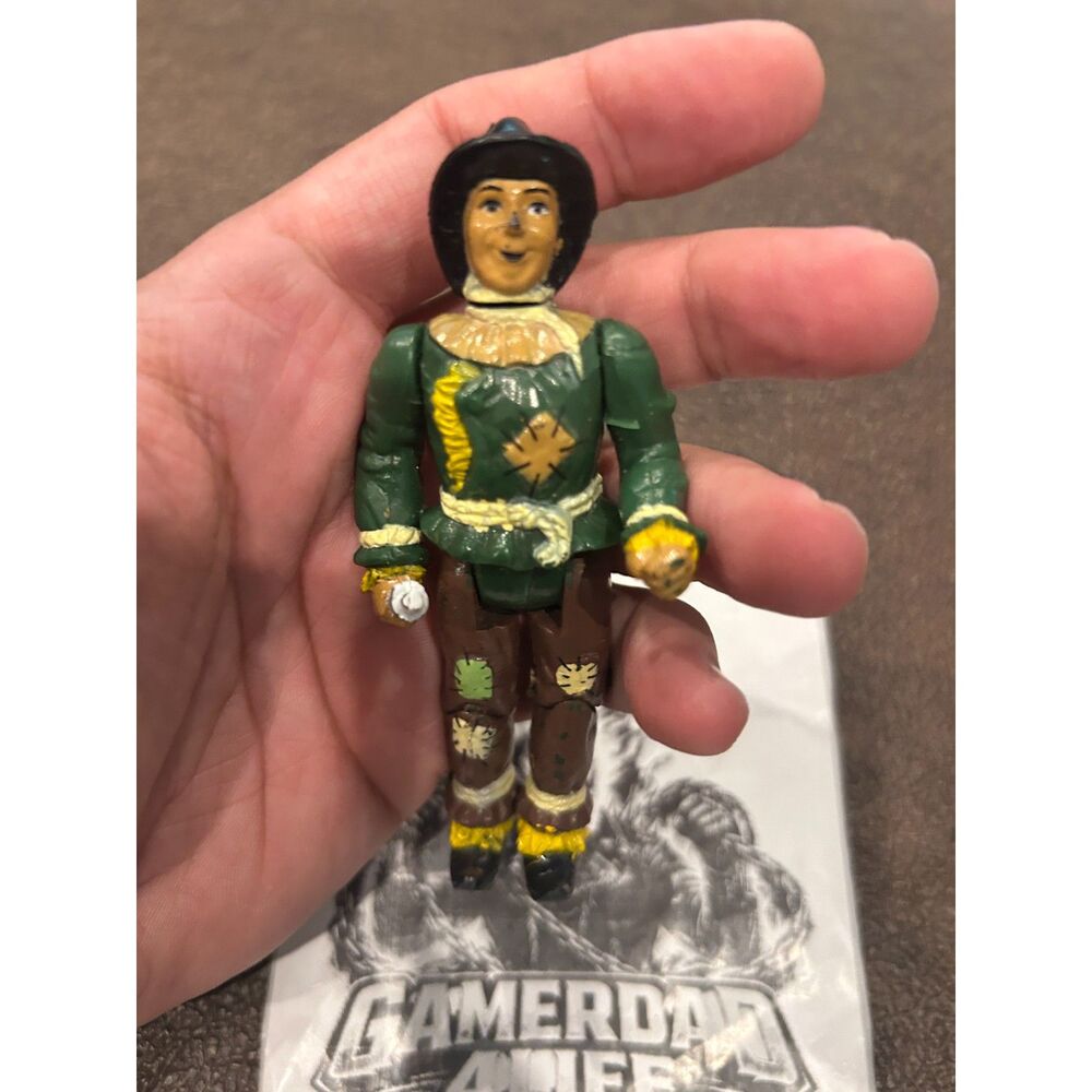MGM Turner Vintage (1988) Wizard Of Oz Scarecrow Plastic Kids Toy